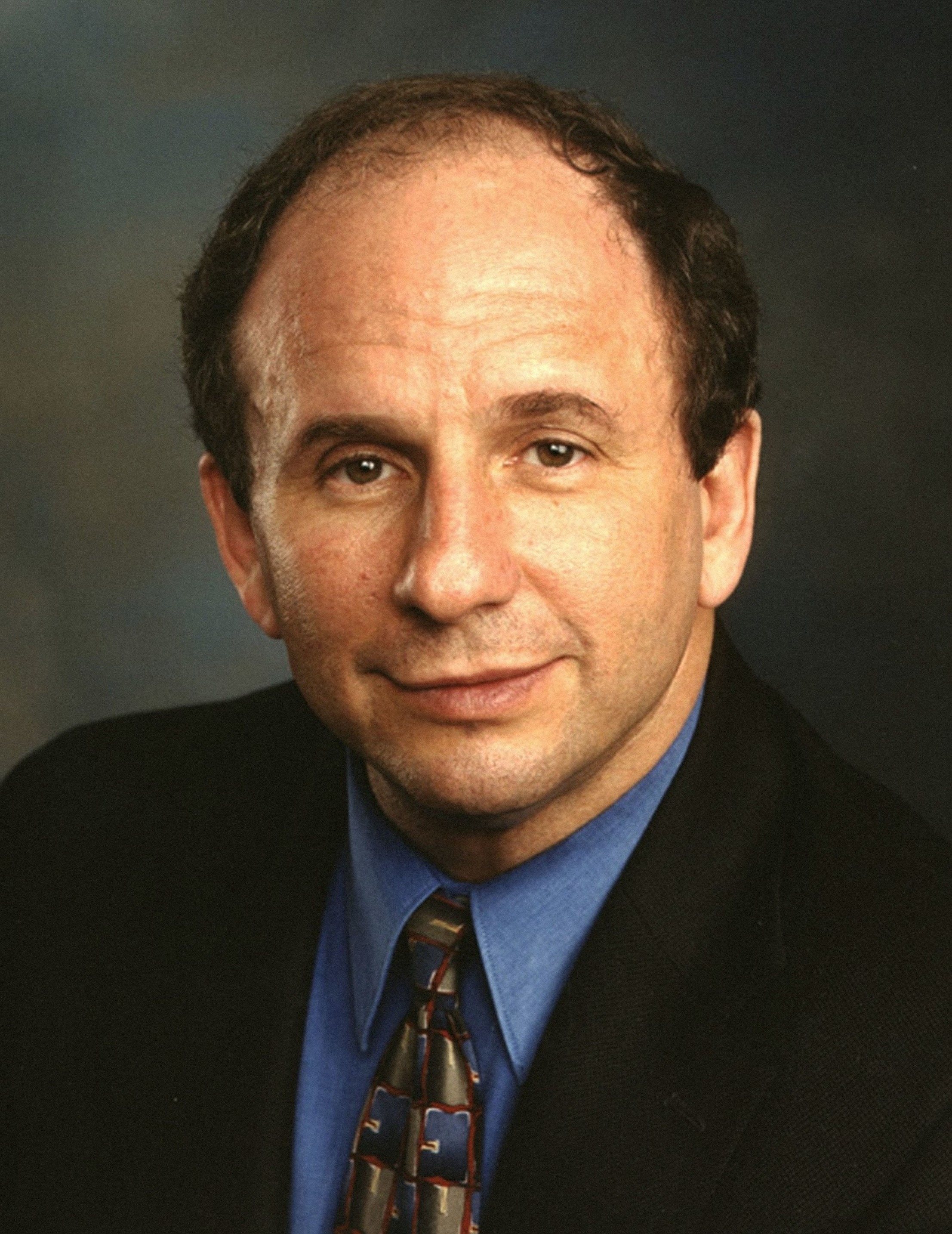 Official Senate portrait of Paul Wellstone